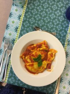 Pasta with tomatoes, Agnolotti