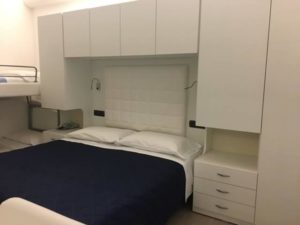 Room 4 people, double and bunk bed